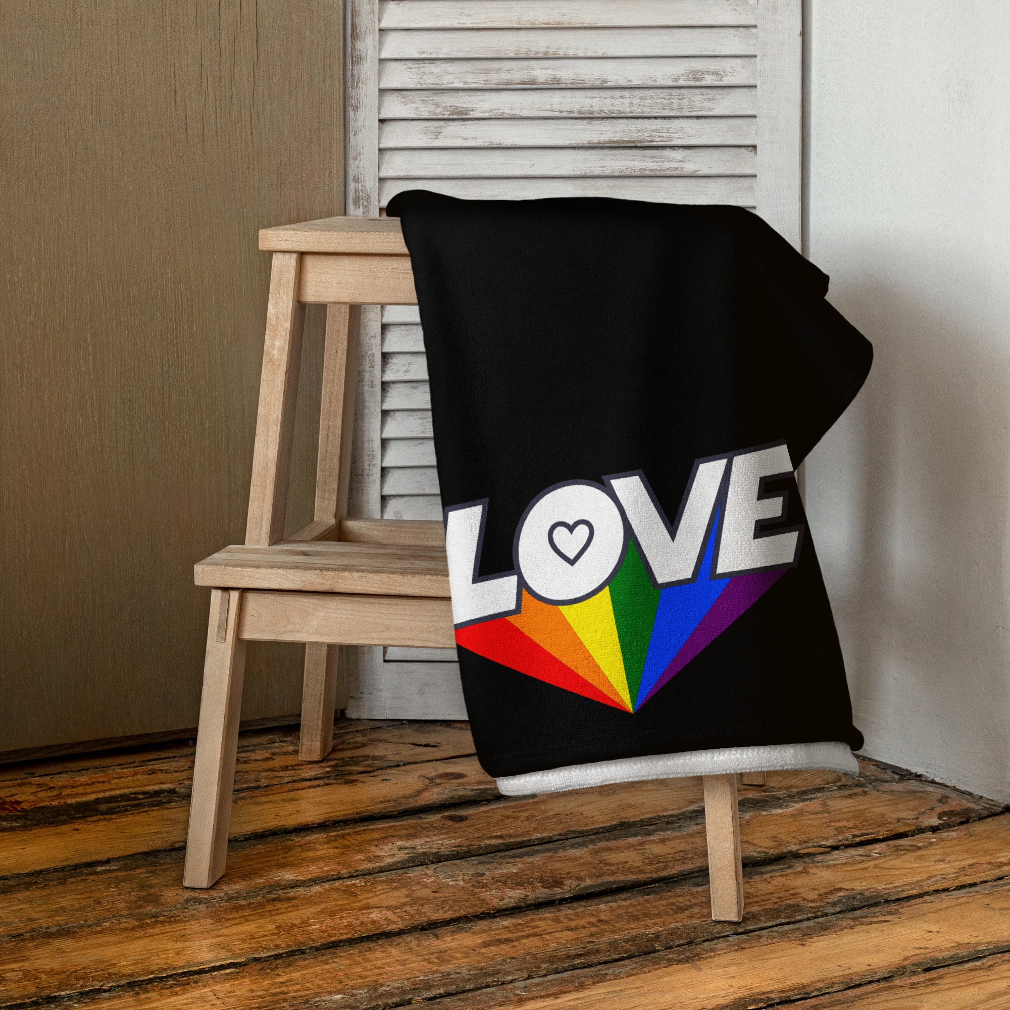 402 - tsgabrielle® • Pride 25 - Kærlighed • Håndklæde • Sort • 76 x 152 cm